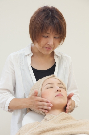 お悩みに合わせたフェイシャルトリートメント