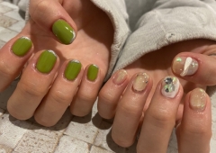 左右非対称ネイル♡予約空き状況